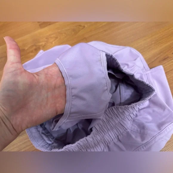 LULULEMON Tracker Short V (Lined) - Picture 7 of 9